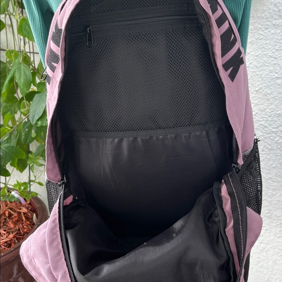 VICTORIA SECRET PINK Backpack - Picture 12 of 16